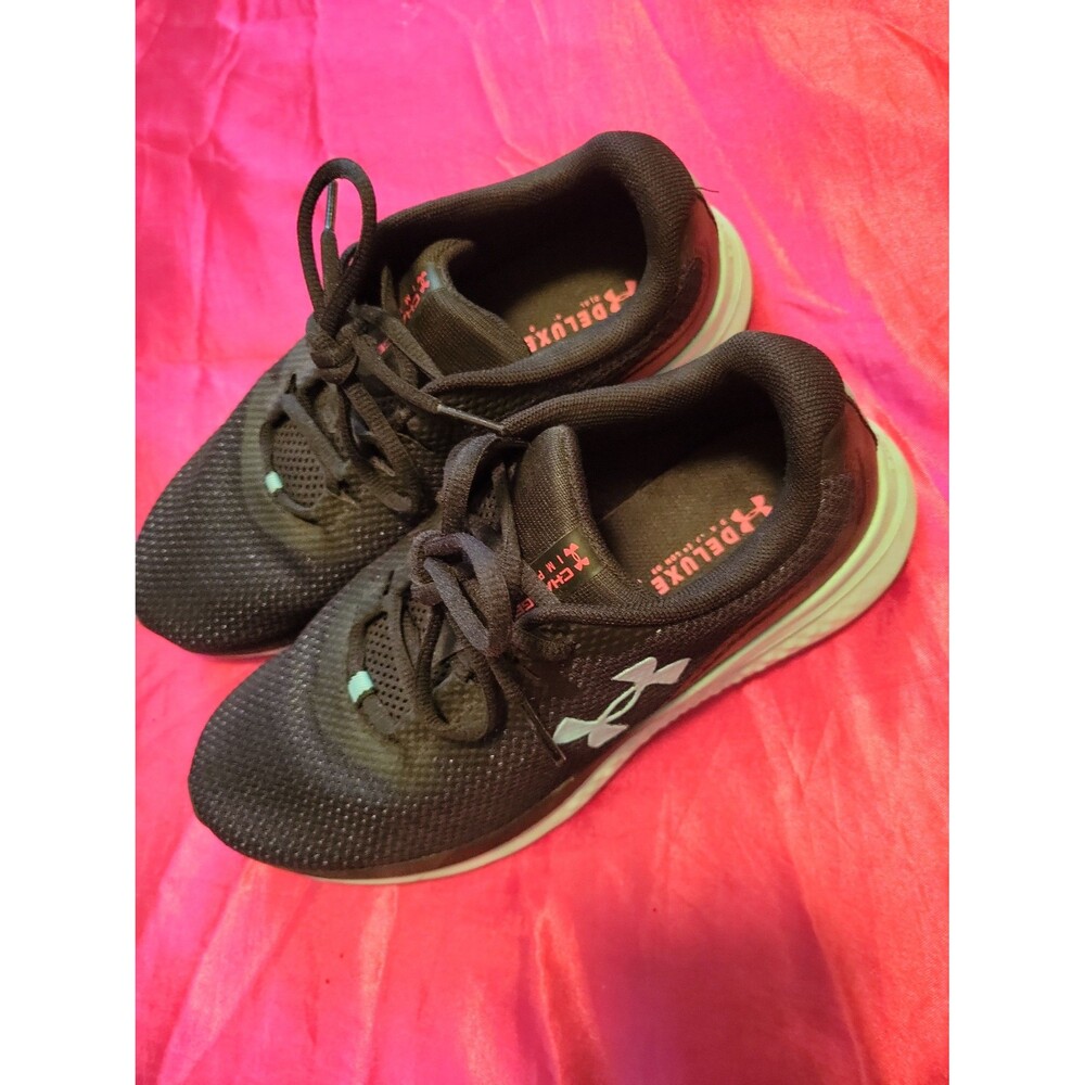Under Armour Tennis Shoes
